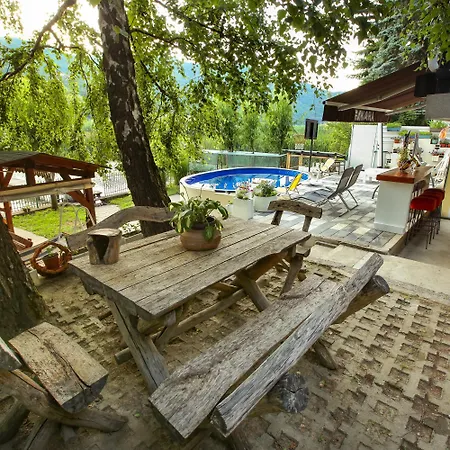 Holiday home Milena Meduvrsje